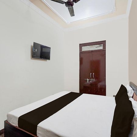 Oyo Hotel Maharaja Palace Meerut Luaran gambar