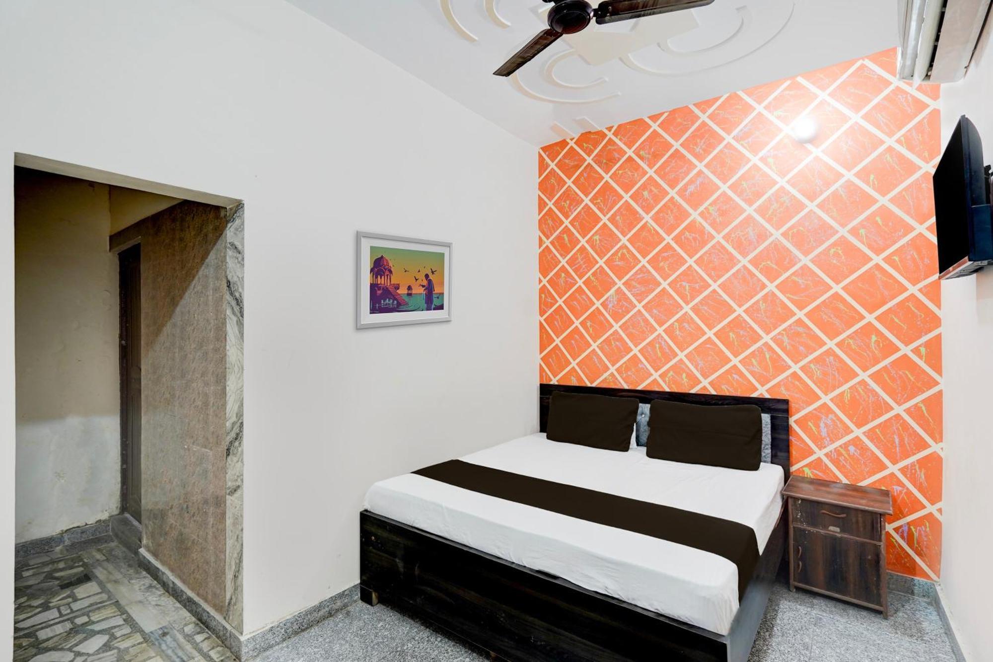 Oyo Hotel Maharaja Palace Meerut Luaran gambar